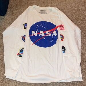 Men’s Large NASA cotton long sleeve shirt